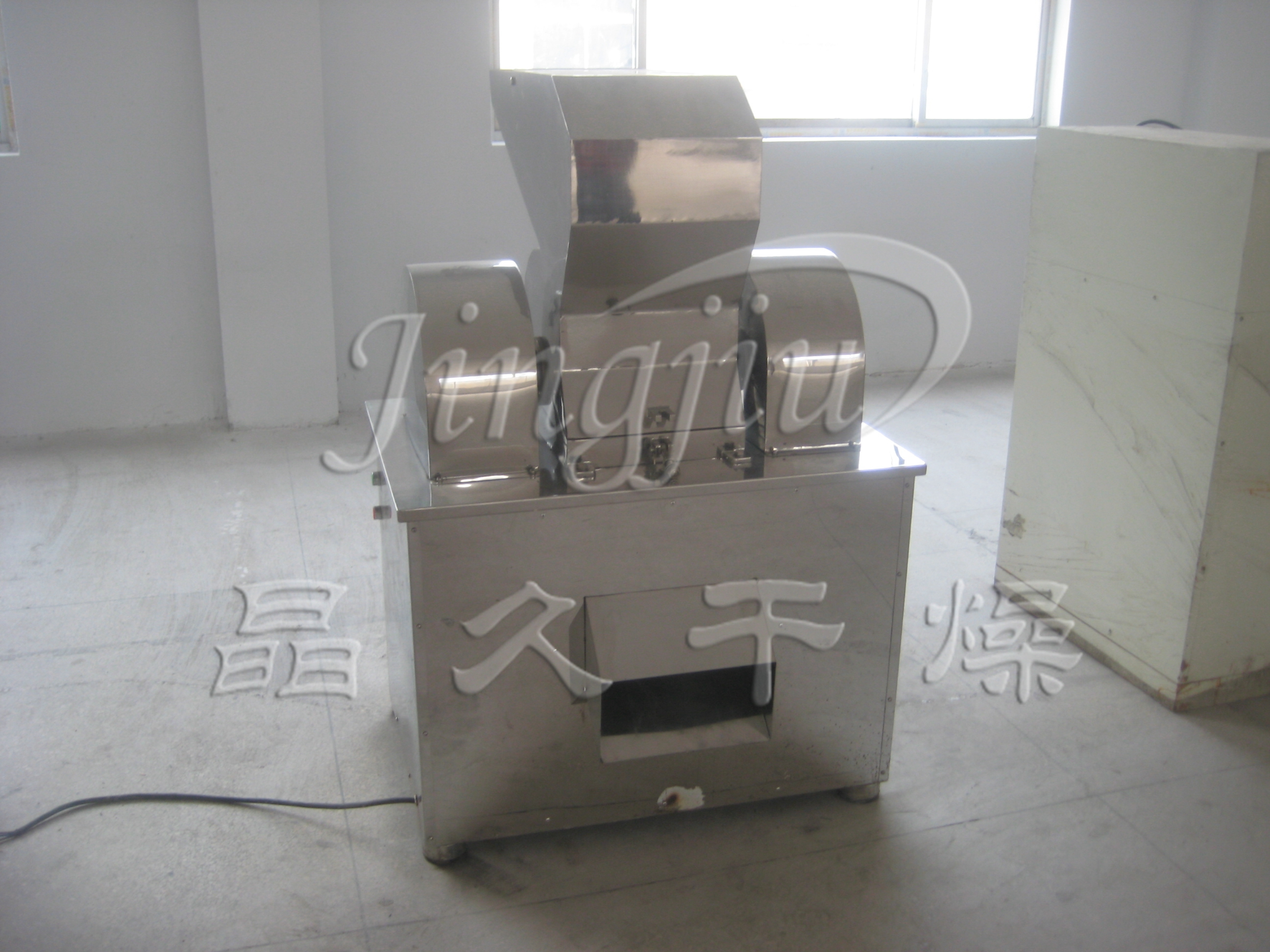 CSJ系列粗粉碎机